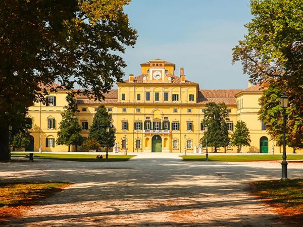 Appartamento Daisy - Parma Kültér fotó