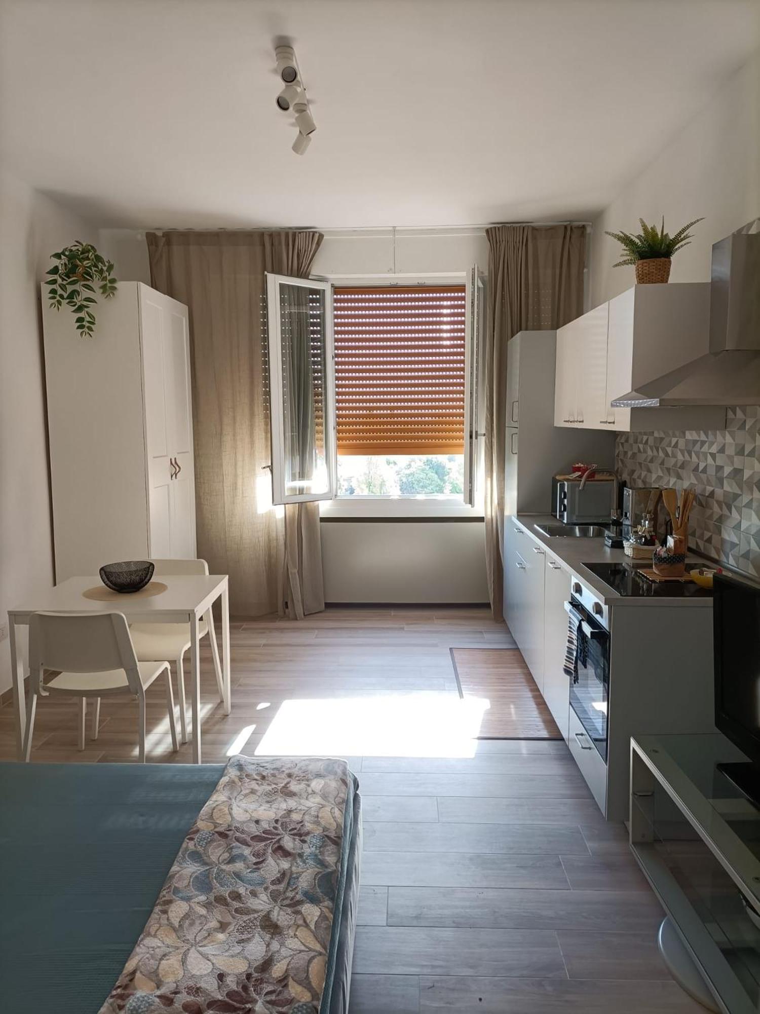 Appartamento Daisy - Parma Kültér fotó